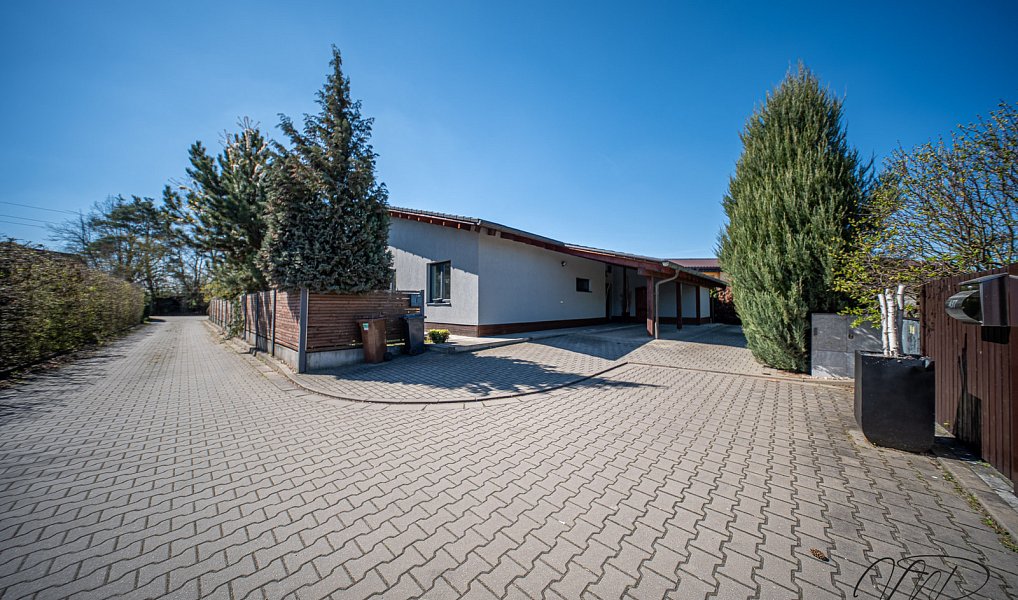 Prodej domu 151 m² s pozemkem 840 m², Pardubice – náhled fotky 38
