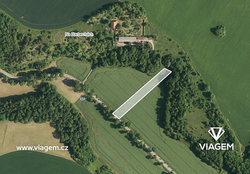 Prodej pole 661 m²