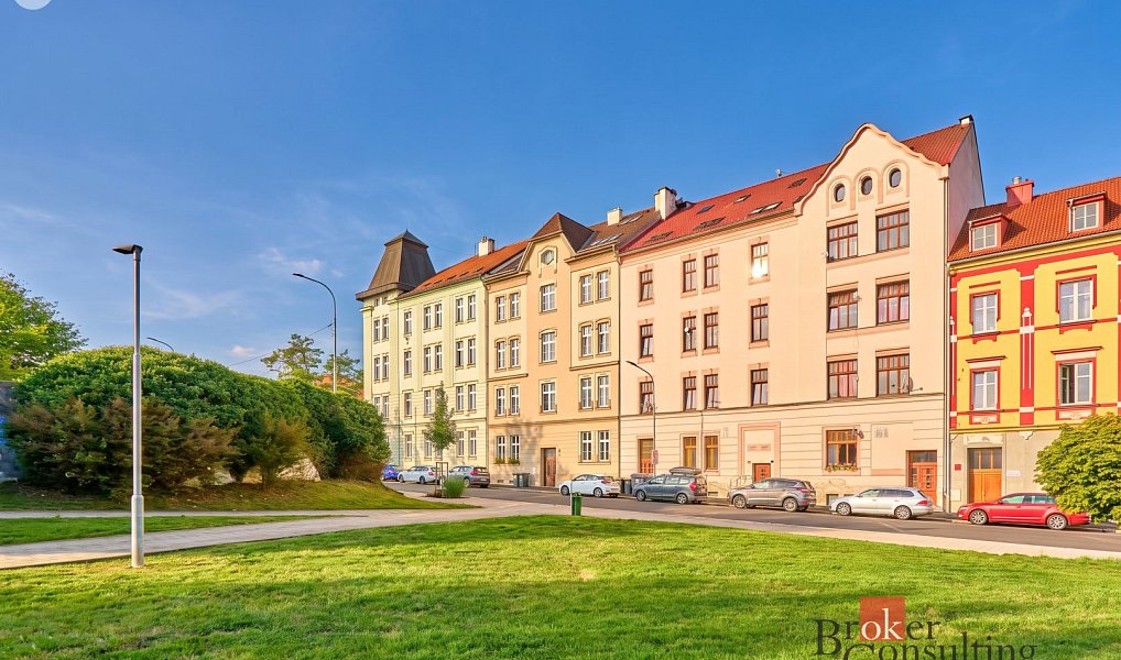 Prodej bytu 3+kk 90 m², Cheb – náhled fotky 22