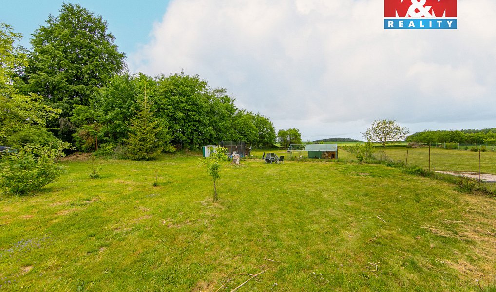 Prodej stavebního pozemku 1 016 m², Hostouň – náhled fotky 6