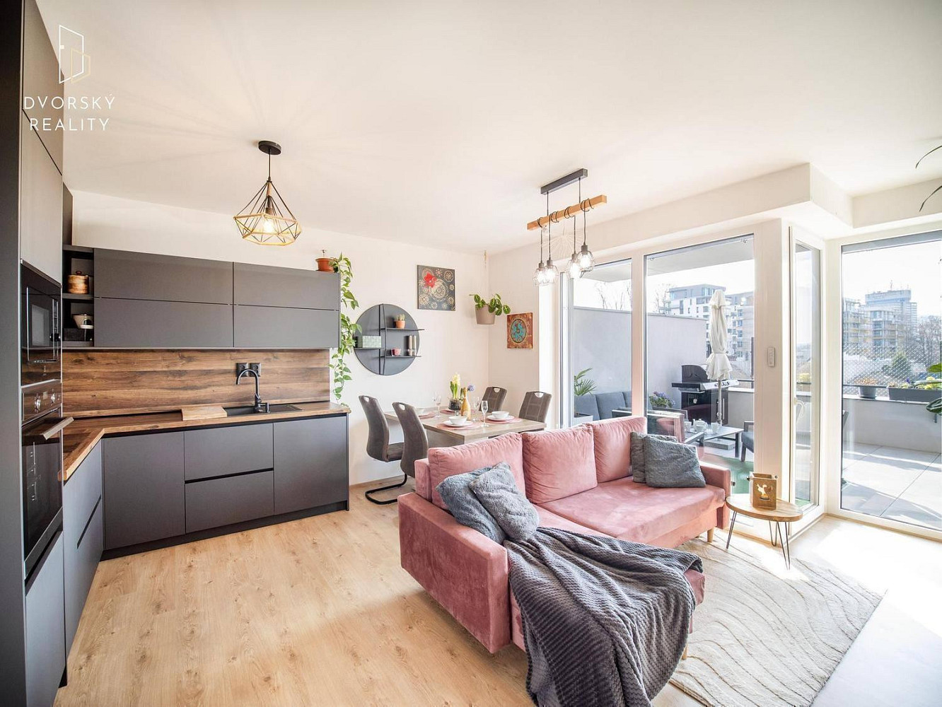 Prodej bytu 3+kk 106 m² – fotografie 3