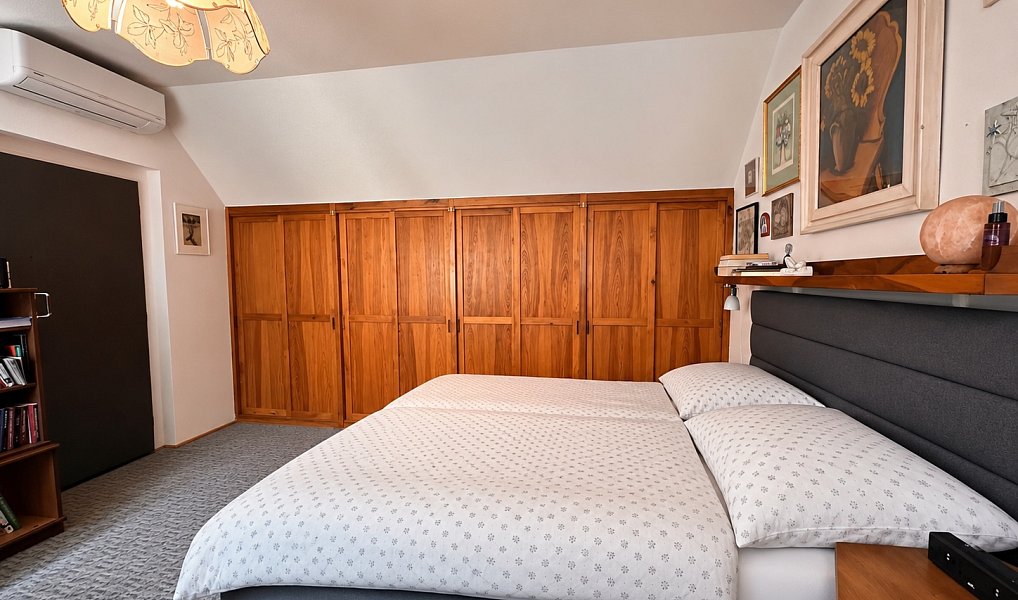 Prodej bytu 6+kk 174 m², Praha – náhled fotky 40
