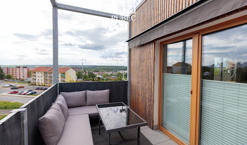 Prodej bytu 4+kk 96 m², Holýšov – náhled fotky 2