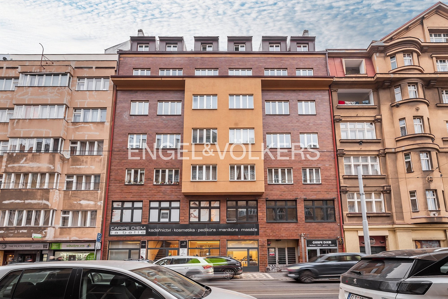 Pronájem obchodních prostor 130 m²