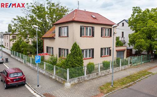 Prodej domu 123 m² s pozemkem 518 m², Národních hrdinů, Pardubice - Pardubičky
