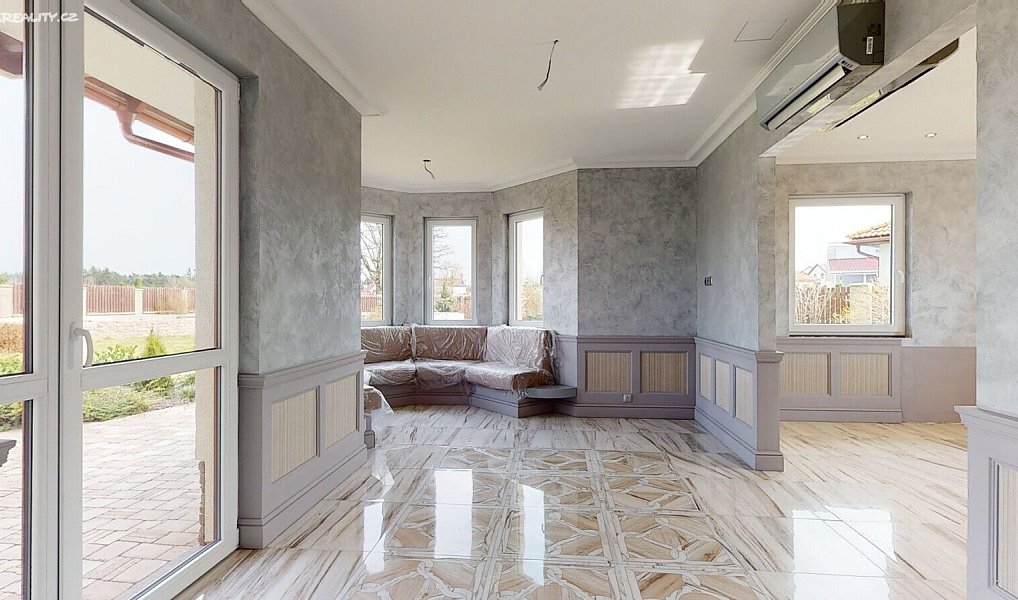 Prodej domu 229 m² s pozemkem 1 110 m², Hroznětín – náhled fotky 6