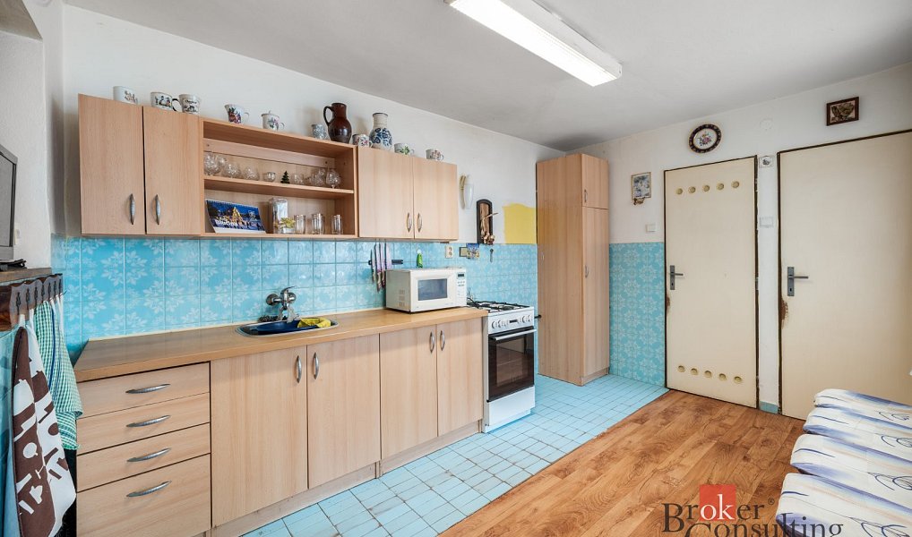 Prodej domu 220 m² s pozemkem 493 m², Blučina – náhled fotky 23