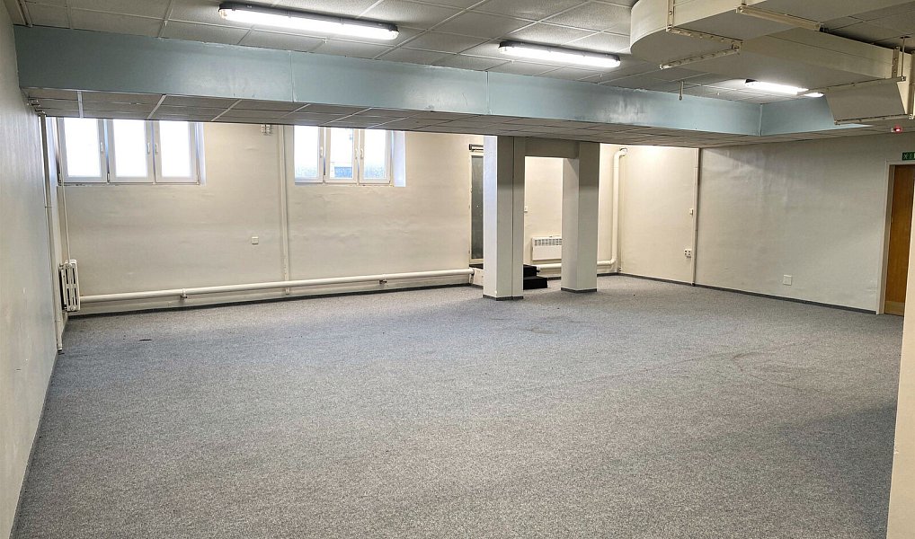 Pronájem obchodních prostor 107 m², Chotěboř – náhled fotky 2
