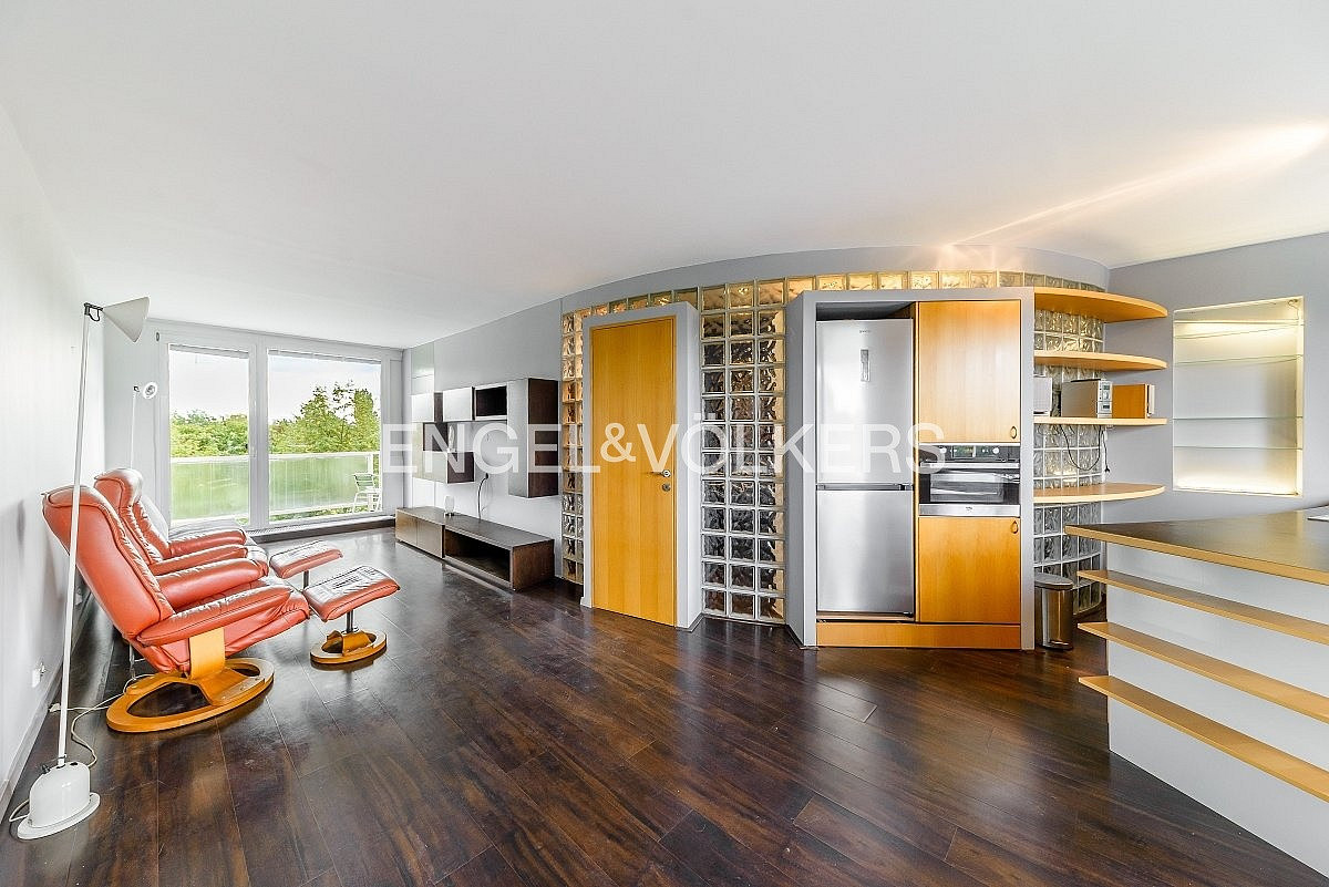 Pronájem bytu 2+kk 70 m² — photo 2