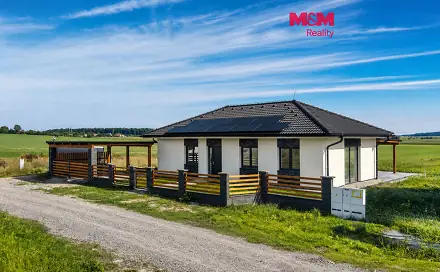 Prodej domu 113 m² s pozemkem 851 m², Bělušice, okres Kolín