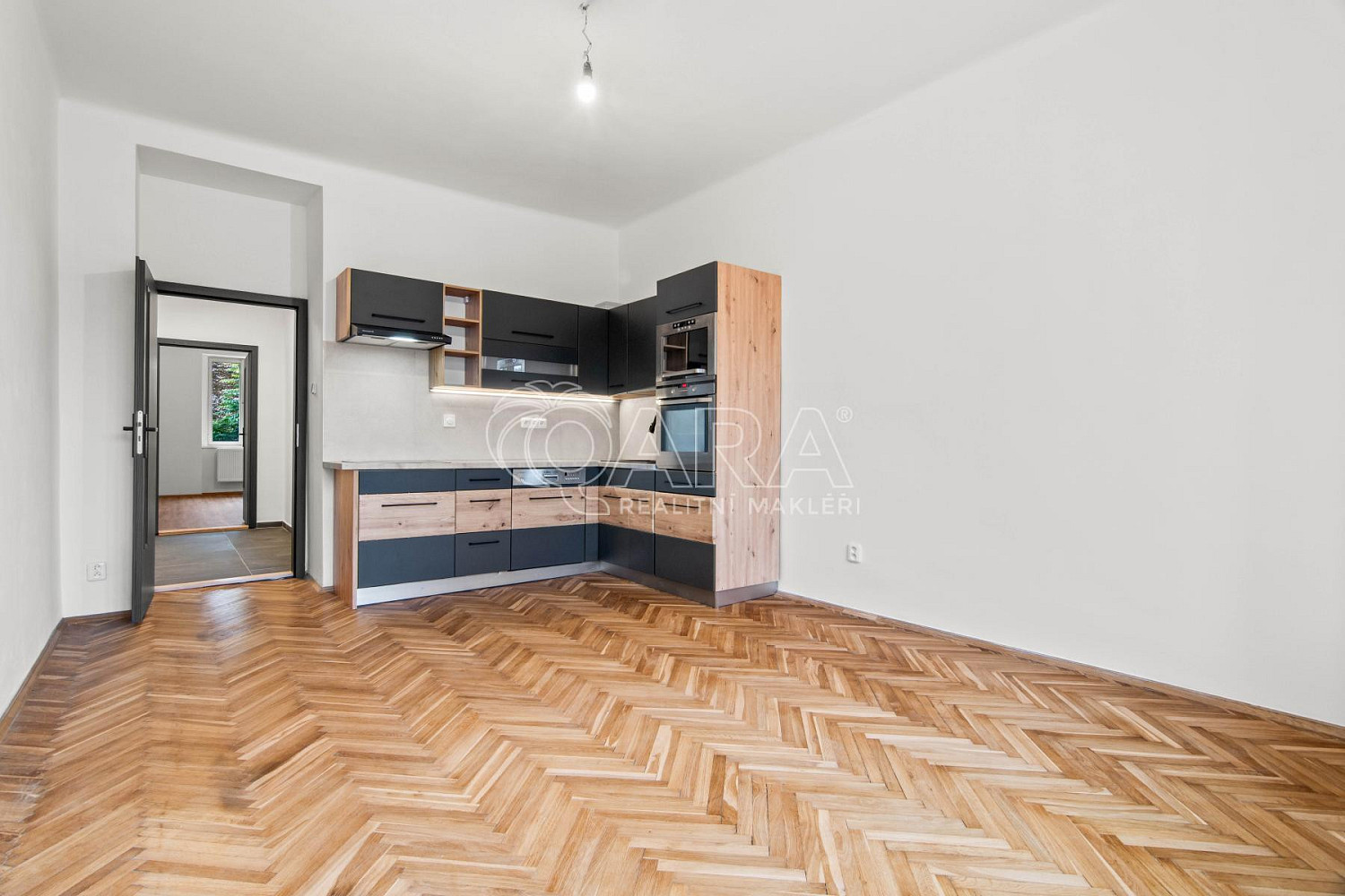 Pronájem bytu 2+kk 49 m²