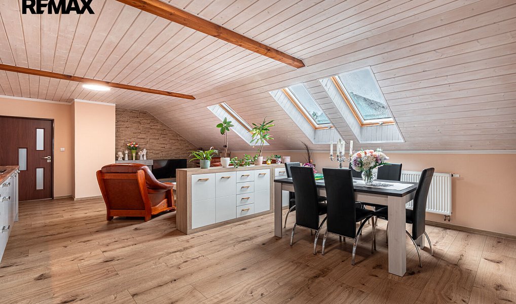 Prodej domu 216 m² s pozemkem 339 m², Brandýs nad Labem-Stará Boleslav – náhled fotky 12
