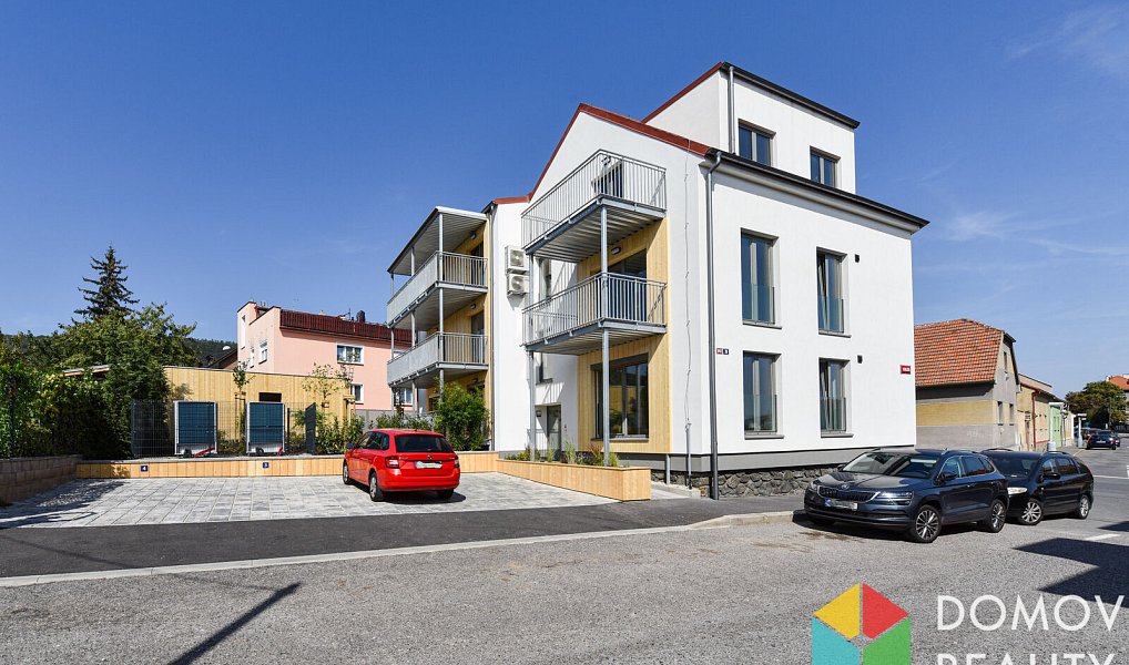 Pronájem bytu 2+kk 52 m², Beroun – náhled fotky 13