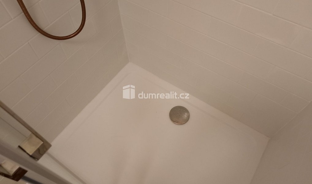 Pronájem bytu 1+kk 20 m², Karlovy Vary – náhled fotky 20