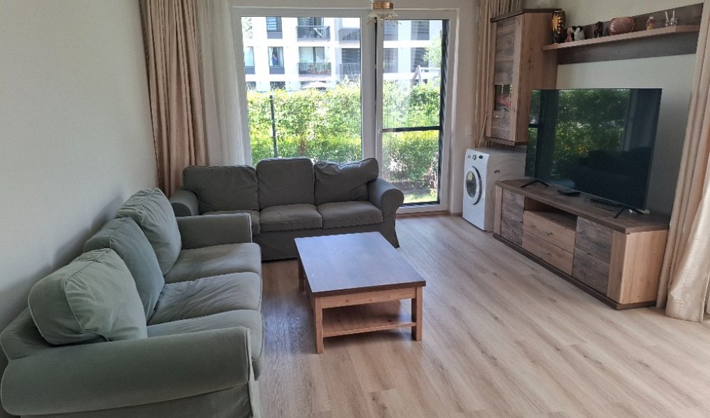 Prodej bytu 3+1 80 m², Praha – náhled fotky 2