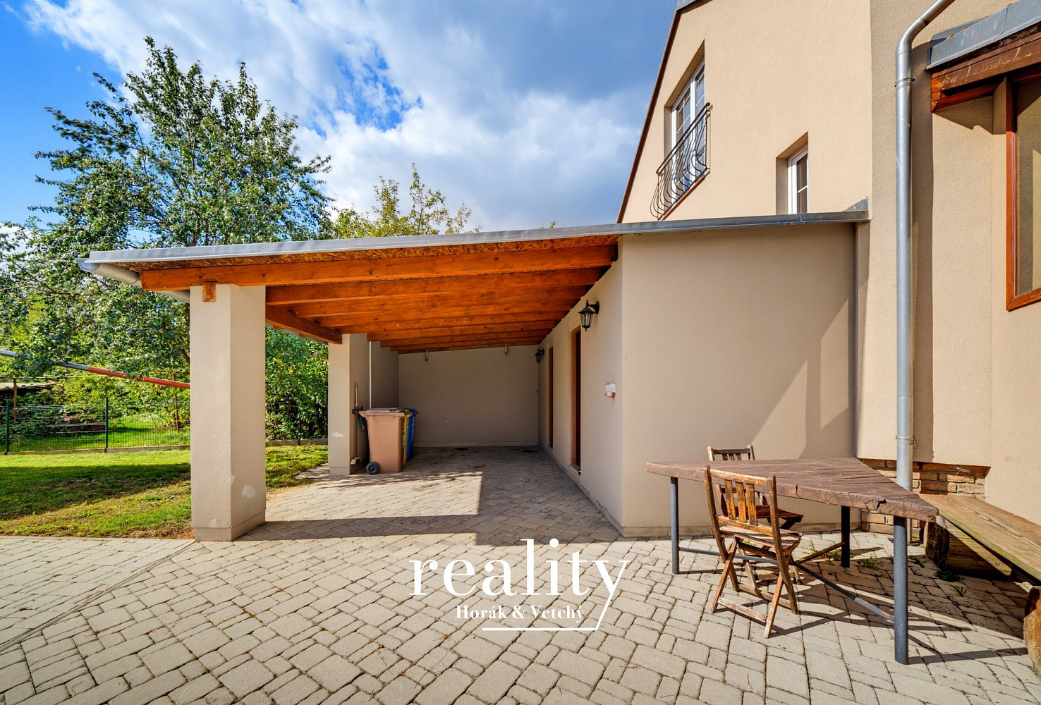Prodej domu 178 m² s pozemkem 813 m² – fotografie 3