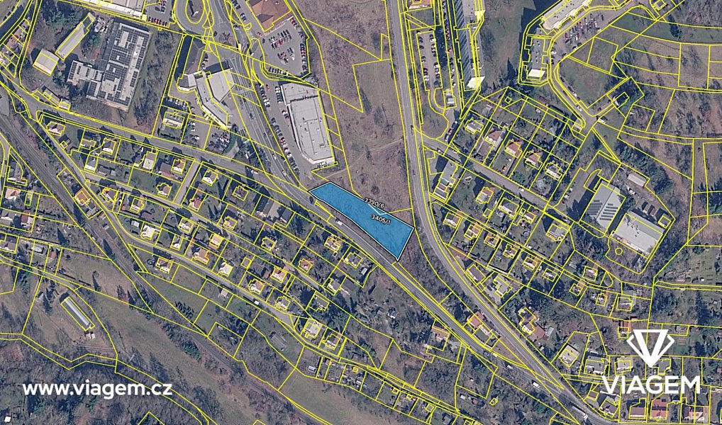 Prodej stavebního pozemku 1 075 m², Turnov – náhled fotky 4