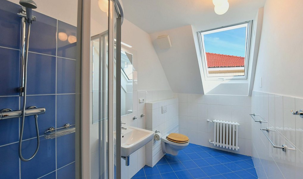 Pronájem kanceláře 417 m², Vestec – náhled fotky 10