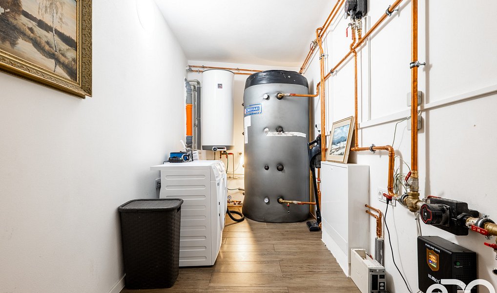 Prodej domu 130 m² s pozemkem 3 410 m², Trhové Sviny – náhled fotky 11