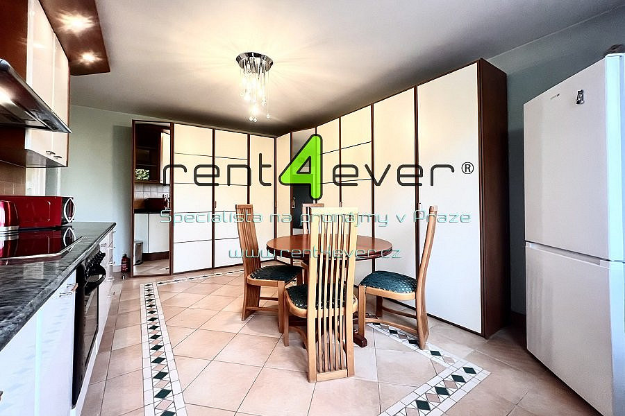 Pronájem bytu 1+1 56 m² – fotografie 4