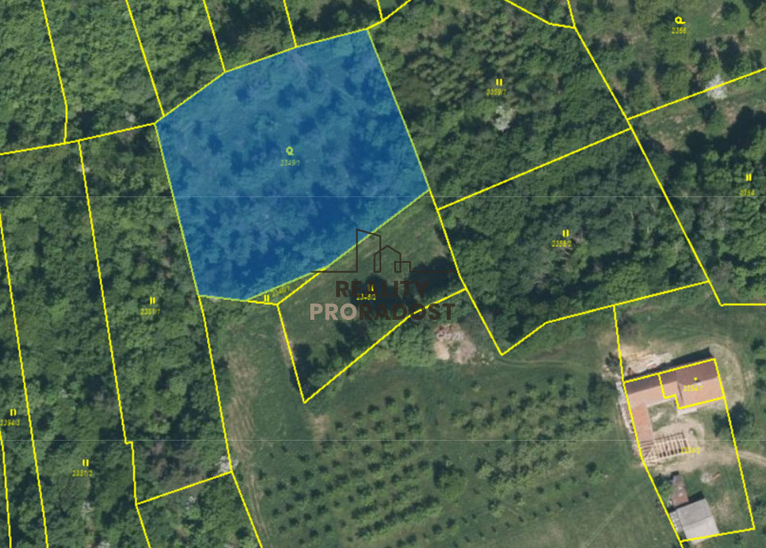 Prodej pozemku 4 253 m² – pohled 5
