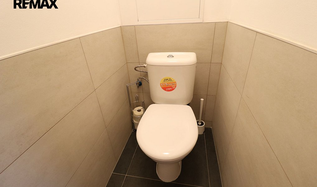 Pronájem bytu 1+kk 34 m², Praha – náhled fotky 7