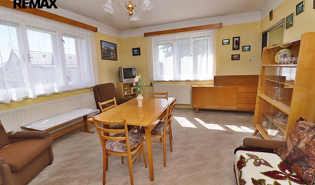 Prodej domu 144 m² s pozemkem 669 m², Chrast – náhled fotky 10