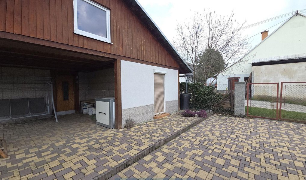 Prodej domu 160 m² s pozemkem 1 225 m², Bohušov – náhled fotky 10