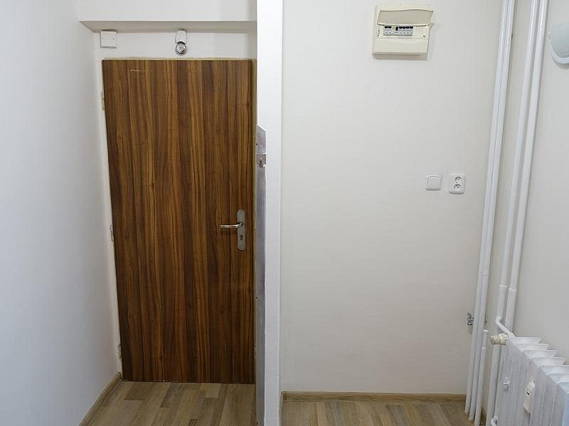 Pronájem bytu 1+kk 34 m² – fotografie 2