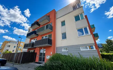 Pronájem bytu 3+kk 65 m², V Roháči I., Jesenice, okres Praha-západ