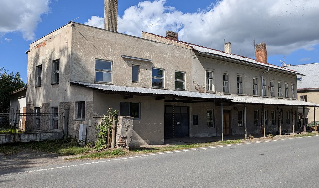 Prodej nájemního domu, činžáku 1 100 m², Králíky – náhled fotky 4