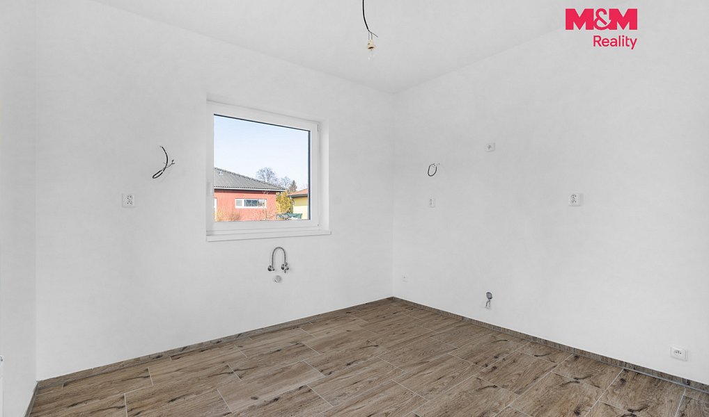 Prodej domu 76 m² s pozemkem 650 m², Dolní Beřkovice – náhled fotky 13