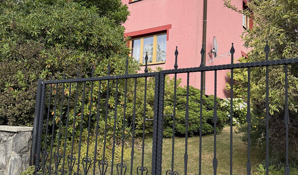 Prodej domu 250 m² s pozemkem 1 245 m², Spálov – náhled fotky 4