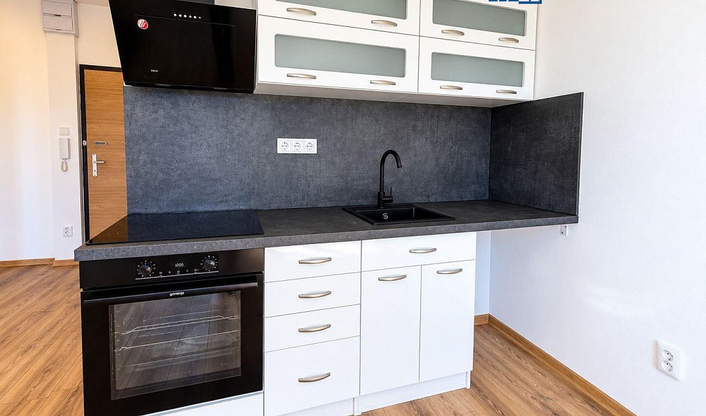 Prodej bytu 2+kk 42 m², Teplice – náhled fotky 8