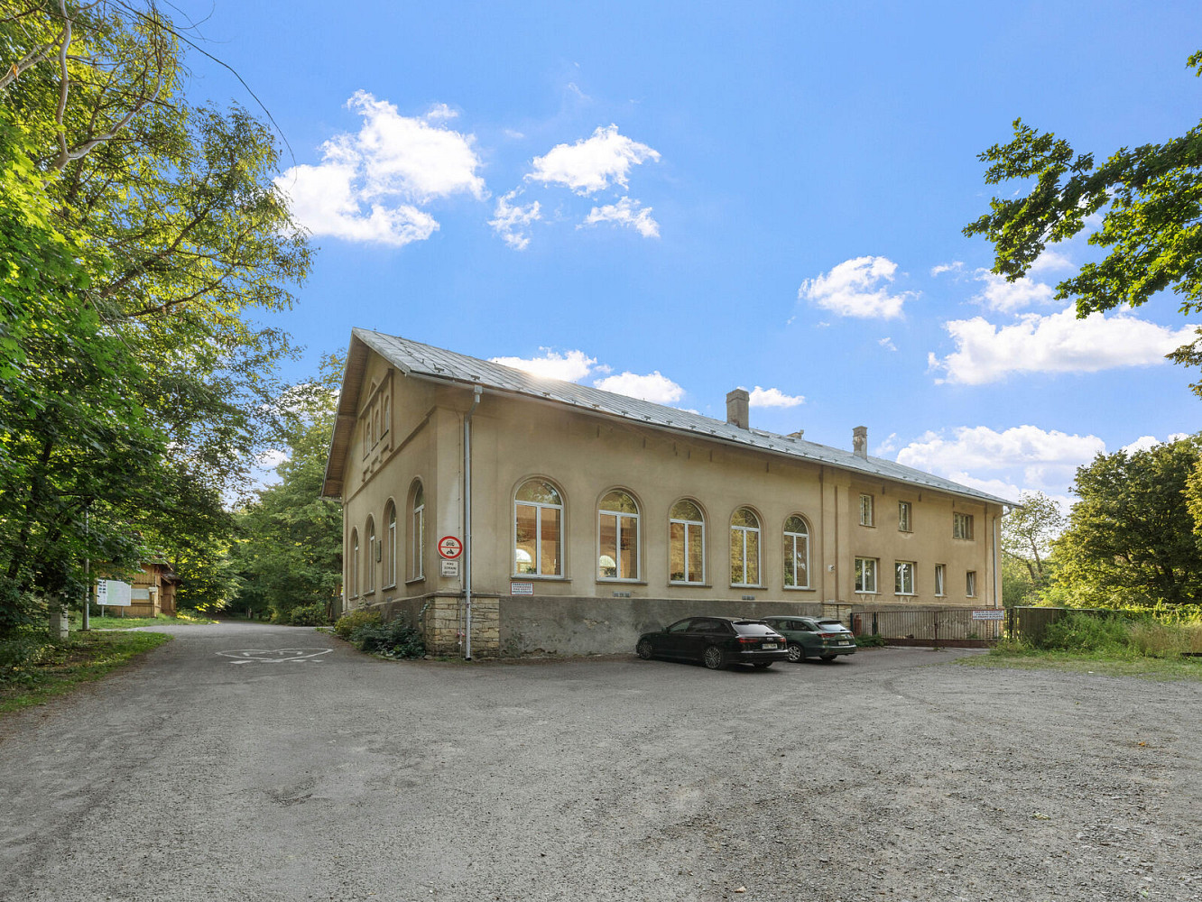 Prodej restaurace 827 m²