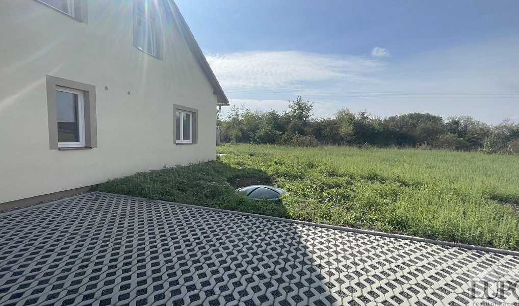 Prodej domu 128 m² s pozemkem 400 m², Postřižín – náhled fotky 5