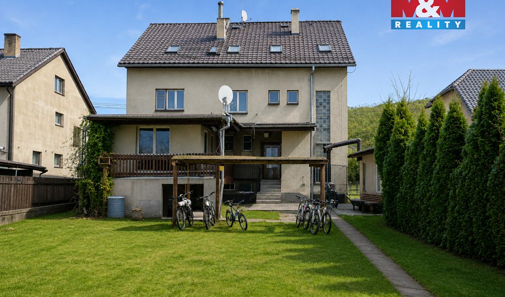 Prodej domu 280 m² s pozemkem 943 m², Podhradní Lhota – náhled fotky 2