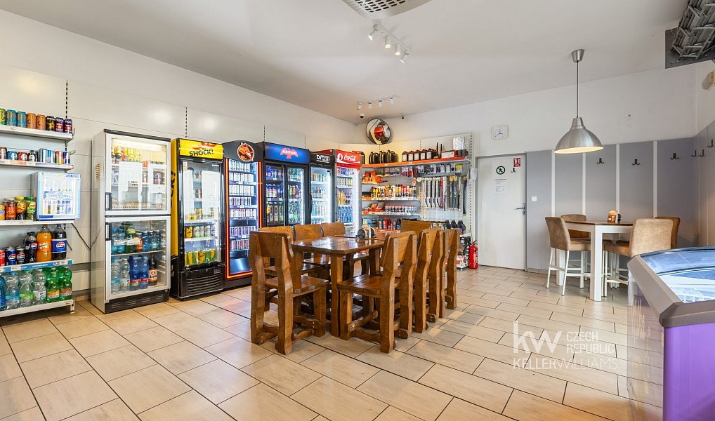 Prodej komerčního objektu (jiného typu) 5 195 m², Lovčice – náhled fotky 4