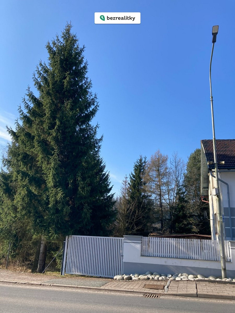 Prodej domu 241 m² s pozemkem 2 752 m² – fotografie 2