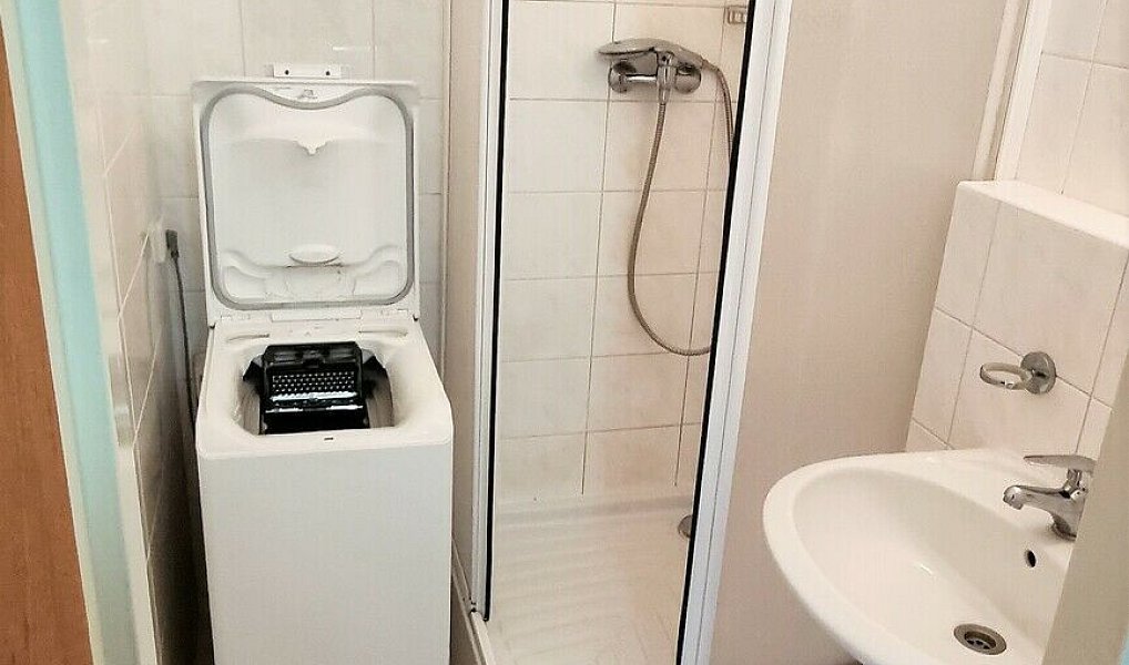 Pronájem bytu 1+1 37 m², Praha – náhled fotky 3