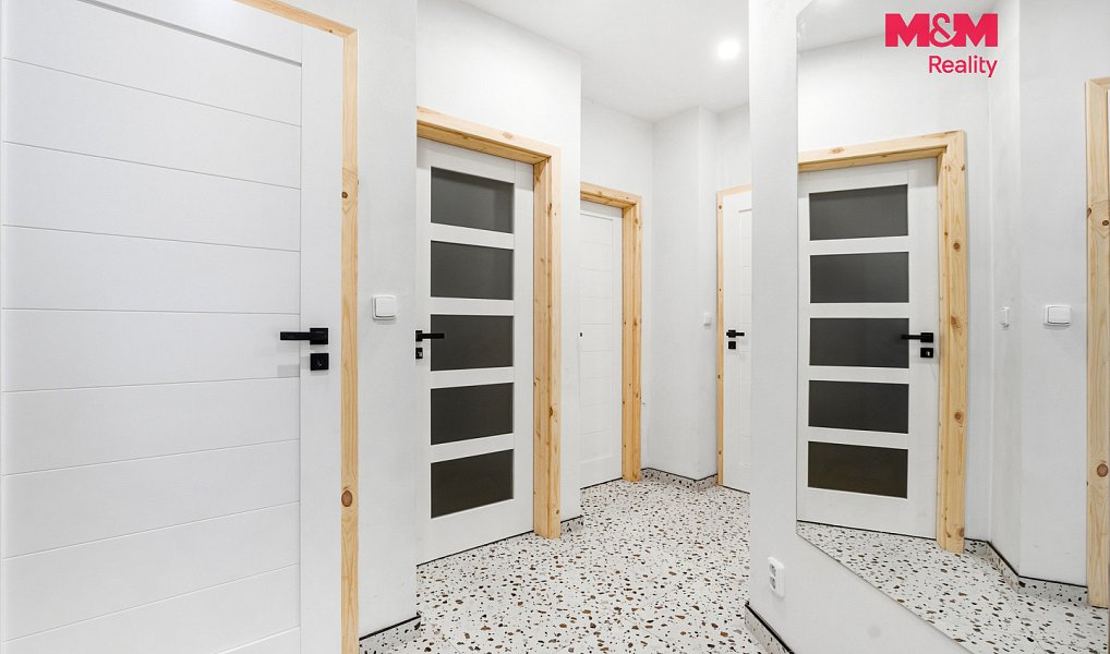 Prodej domu 313 m² s pozemkem 457 m², Železný Brod – náhled fotky 12