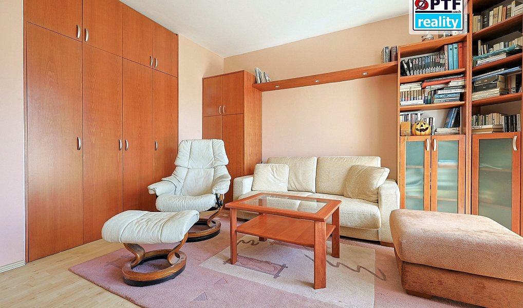 Prodej domu 353 m² s pozemkem 743 m², Plzeň – náhled fotky 25