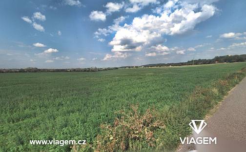 Prodej pole 14 151 m², Praha