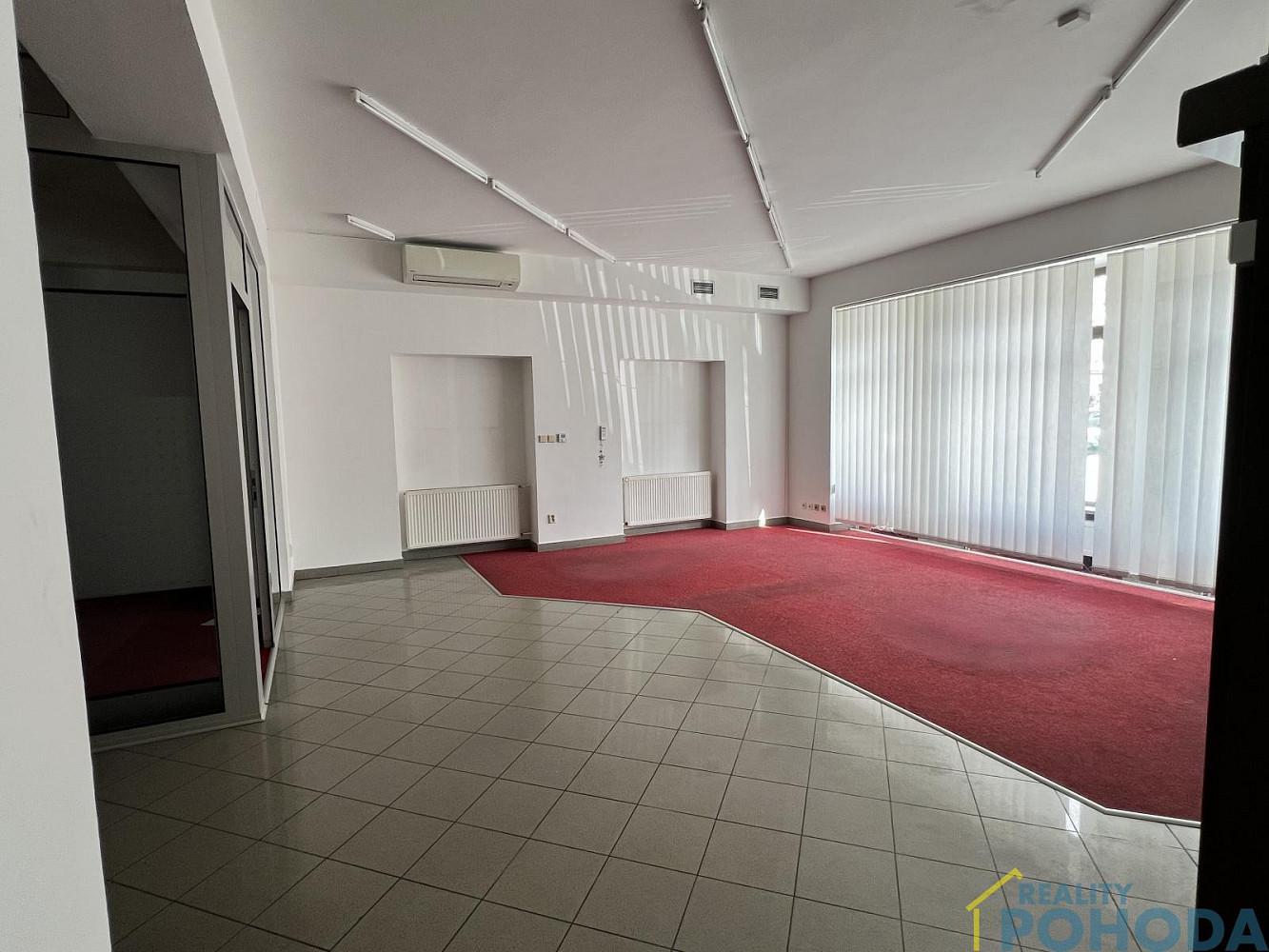 Pronájem komerčního objektu (jiného typu) 500 m² – fotografie 5