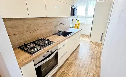 Pronájem bytu 3+1 72 m²