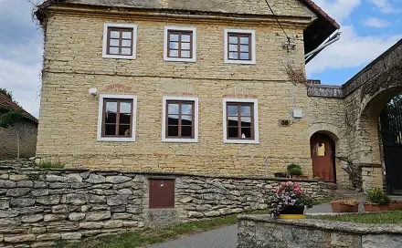 Prodej domu 1 067 m² s pozemkem 1 970 m², Vraclav - Sedlec, okres Ústí nad Orlicí