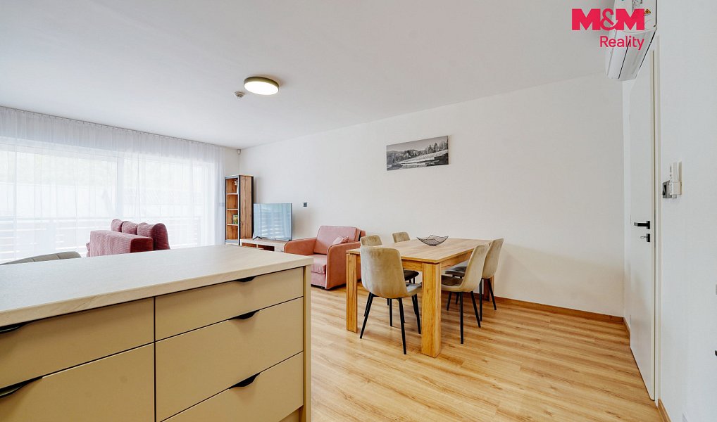 Prodej bytu 3+kk 100 m², Železná Ruda – náhled fotky 24