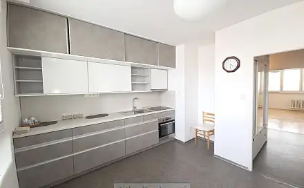 Prodej bytu 3+1 76 m², Holasická, Opava - Kateřinky