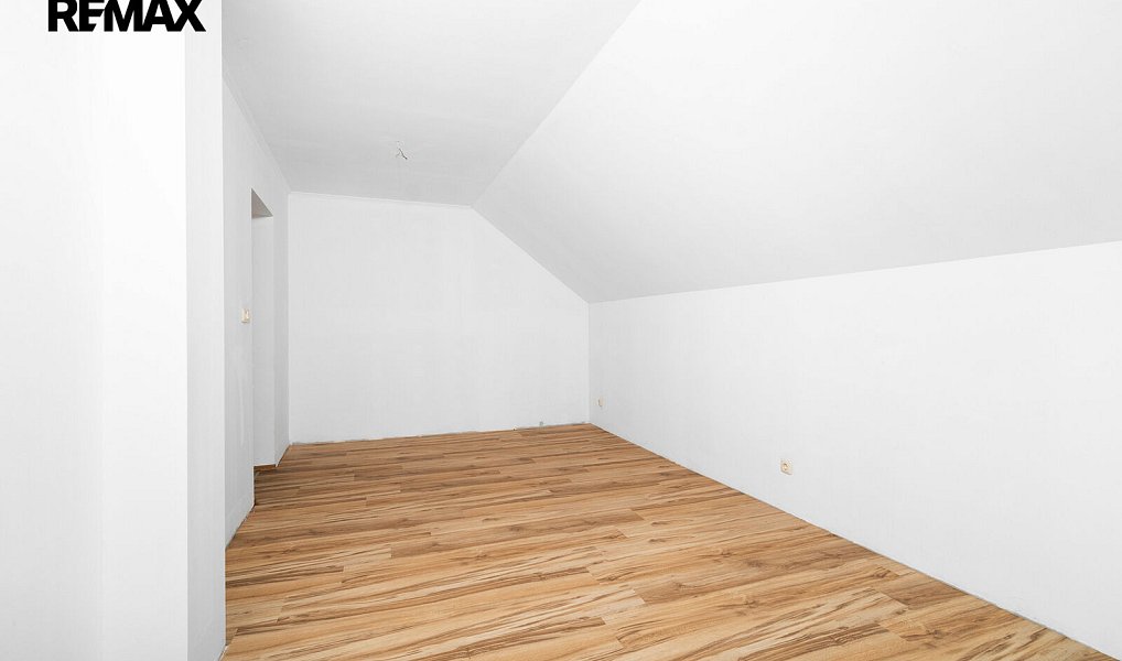 Prodej domu 250 m² s pozemkem 749 m², Kasejovice – náhled fotky 51