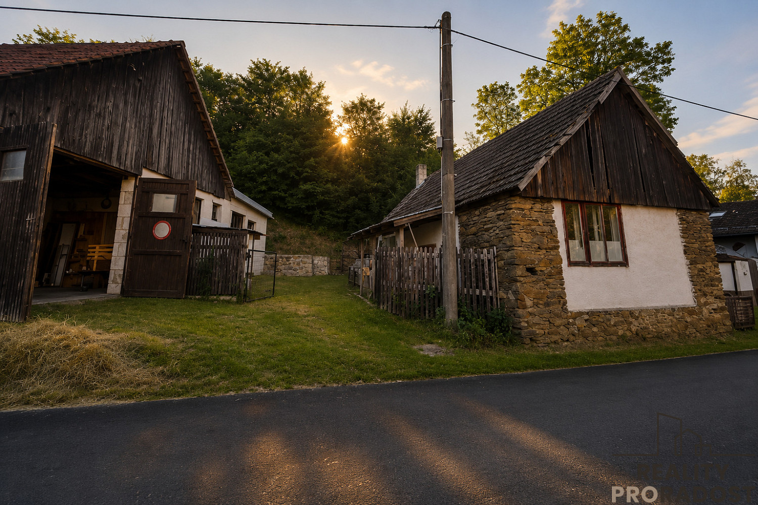 Prodej komerčního objektu (jiného typu) 174 m²